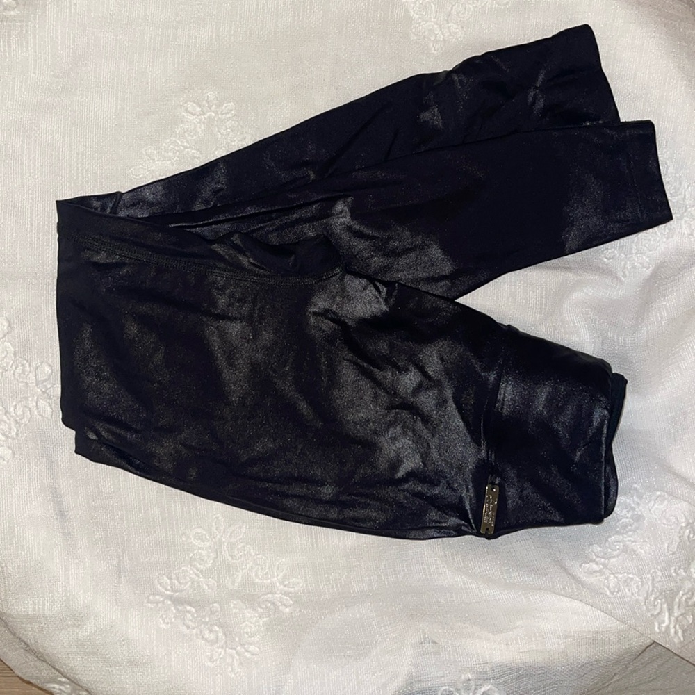 Bombshell leggings only